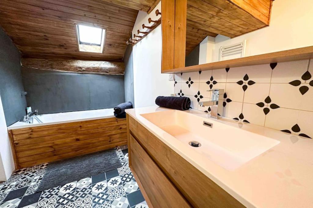 Ribera 1 - Beautiful Reformed House Parking Villa Formiguères Екстериор снимка